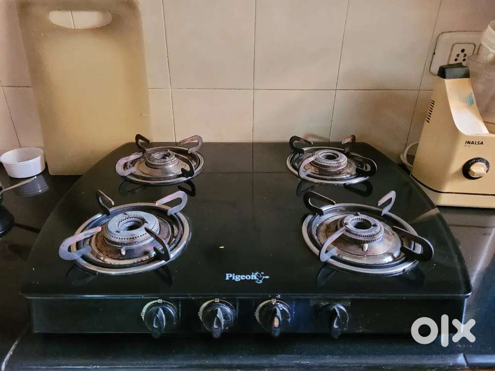 Gas Stove - 4 burners - Self Ignition