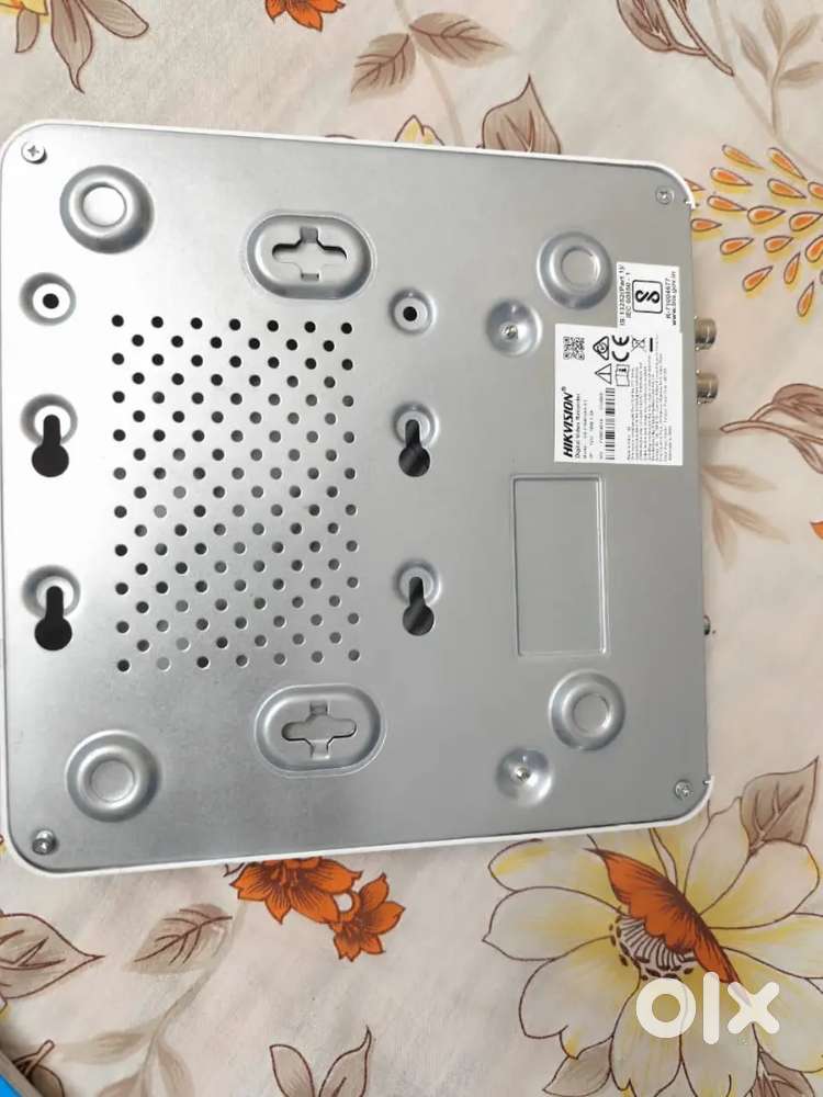 Hikvision DVR 4 Chanel