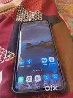 One plus7 pro 8 256 gb only phone & charger