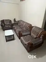 3+1+1 = 5 seater Sofa with Covers