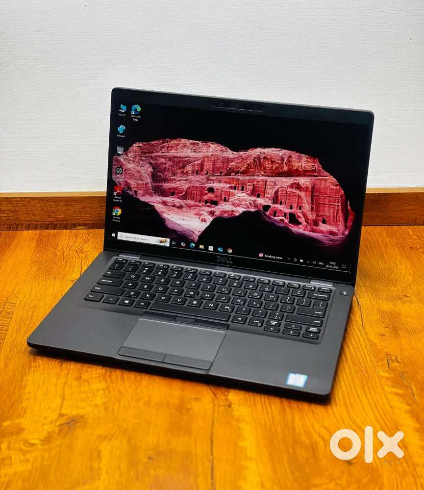 Dell Latitude 5400 Laptop