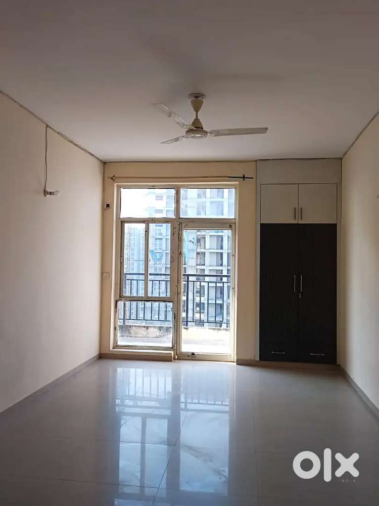2 bhk flat for Rent in Omaxe R1 Gomti Nagar Extension Lucknow