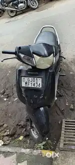 Scooty Honda Activa