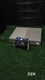 X box noe with games