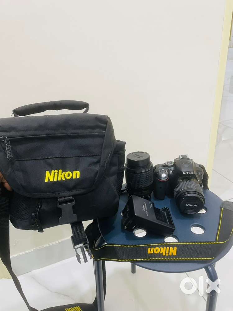 Nikon D5300 DSLR Camera with Lenses – Excellent Condition
