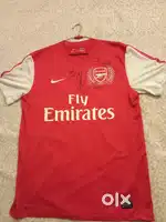 Arsenal Home jersey autographed by Robert Pires and Freddie Ljungberg