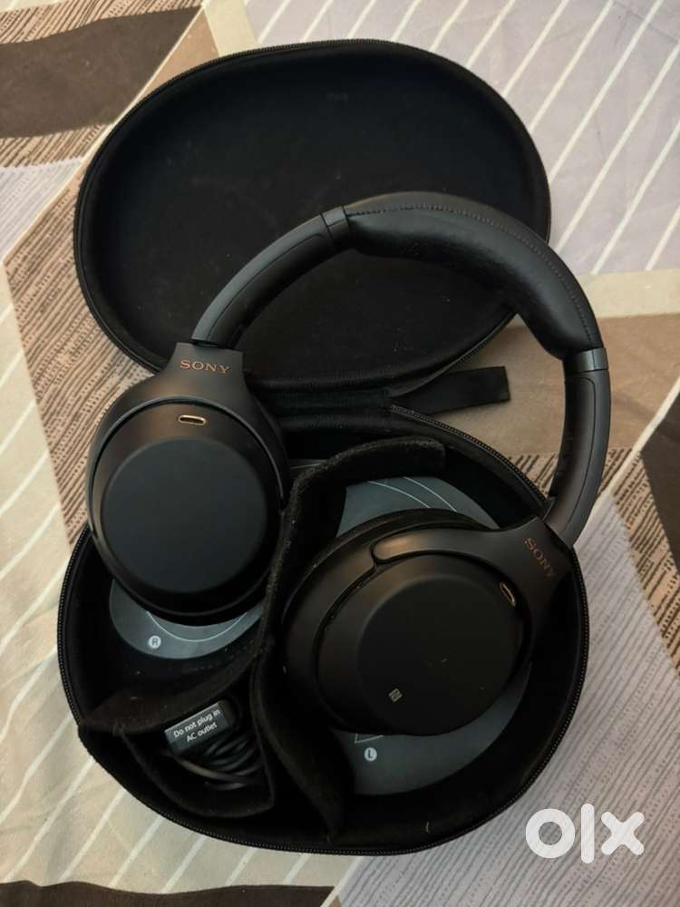 Sony XM3 Noise Cancelling Headphones
