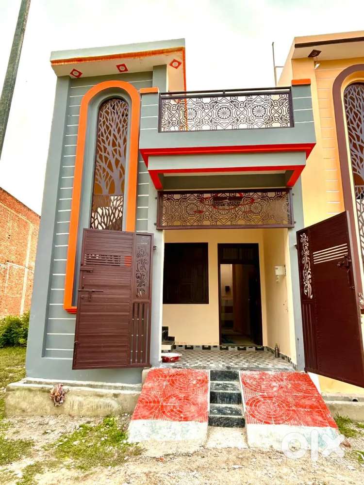 All type house available in Lucknow buddhswer near lalabagh