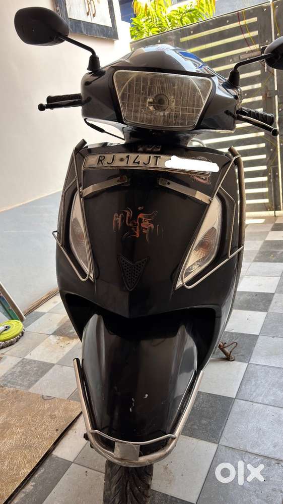 A-1 condition 2nd owner black jupiter 2019 model