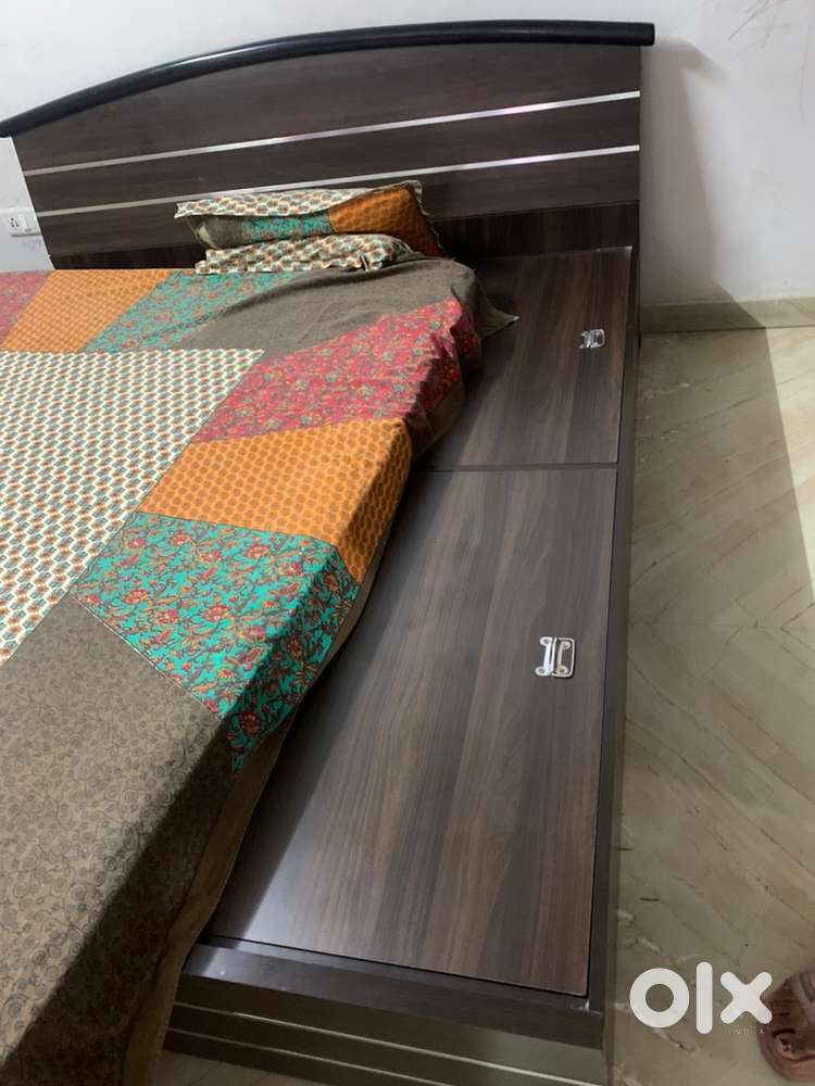 Bed sell 30000
