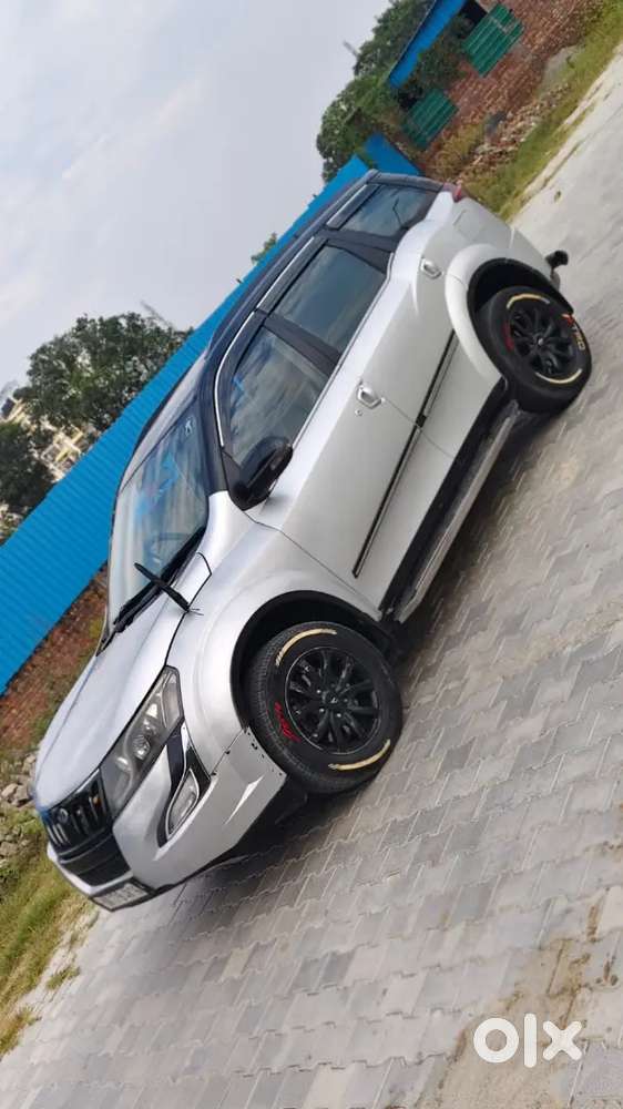 Mahindra XUV500 2015 Diesel 85000 Km Driven