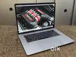 Apple Macbook Pro  i7/16/512/5.5gb Graphics  15inch Retina Touchbar