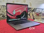 Apple Macbook i9 32GB 2TB 5.5GB Graphic 15inch Touchbar Retina Display