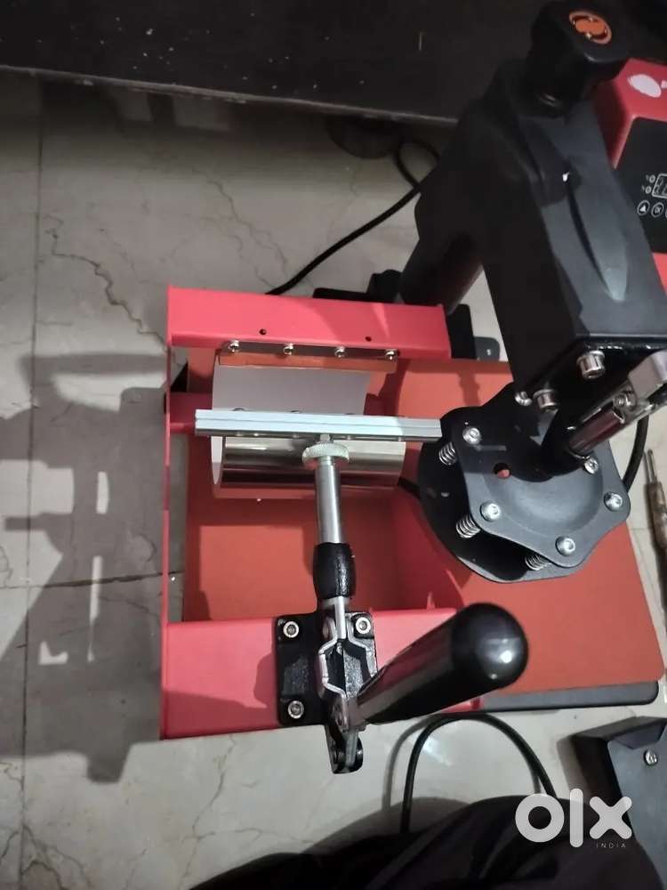 5 in 1 Heat Transfer Machine  Excellent Condition  Barely Used