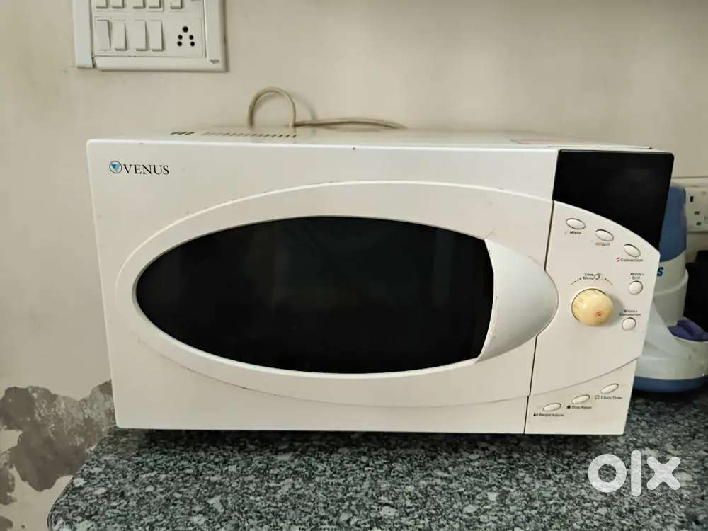 Microwave oven