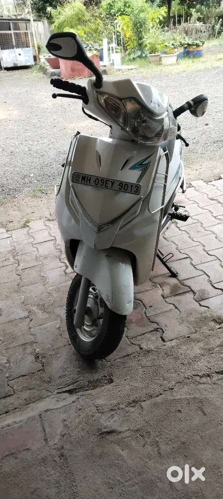Hero DUET scooter