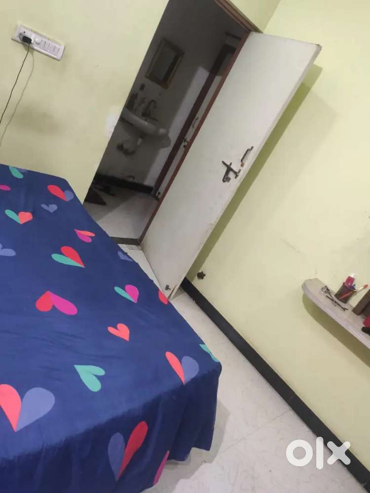 2BHK furnished flat roomate required only for girls