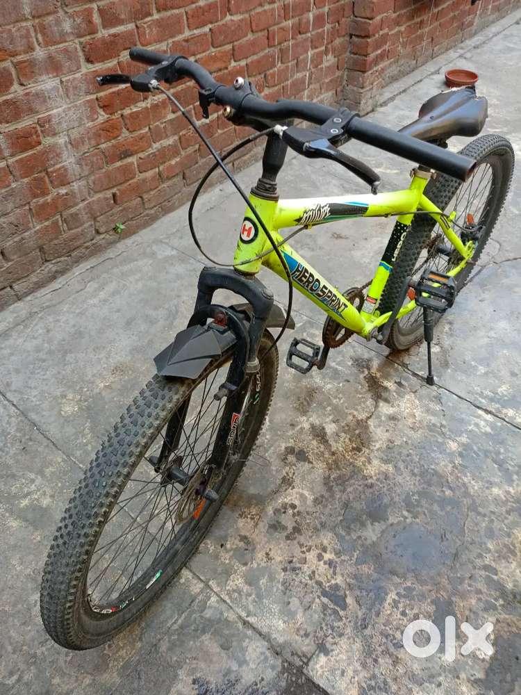 Hero sprint Attitude