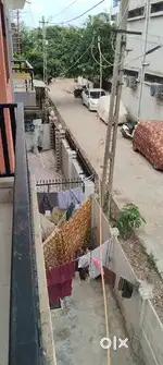 લીલા સર્કલ ચોક પાસે સરસ મકાન છે