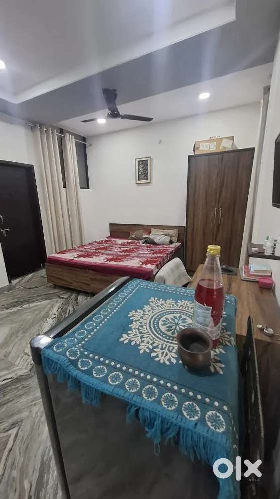 1Big Room + Modular kitchen+ Lath -Bath fully furnished