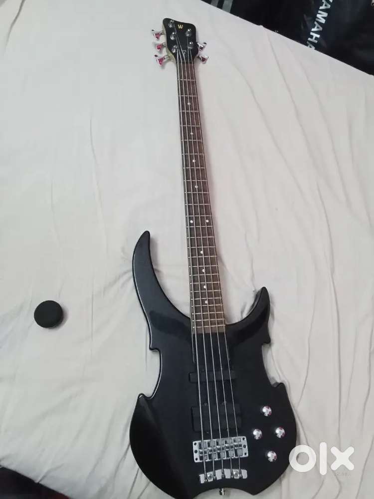 Bass guitar 5 string  warwick 6000 only