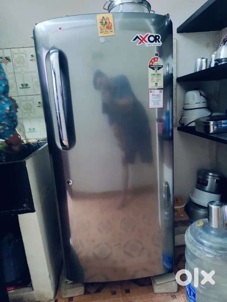 LG fridge 1 year old single door