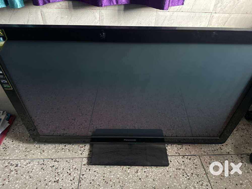 43 inch panasonic LED TV