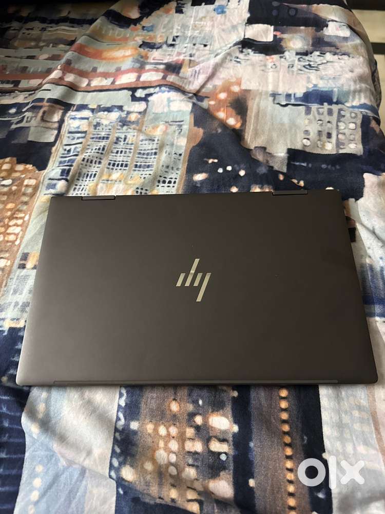 Hp Envy x360 AMd Ryzen 5 hexacore 4500Ua 512GB