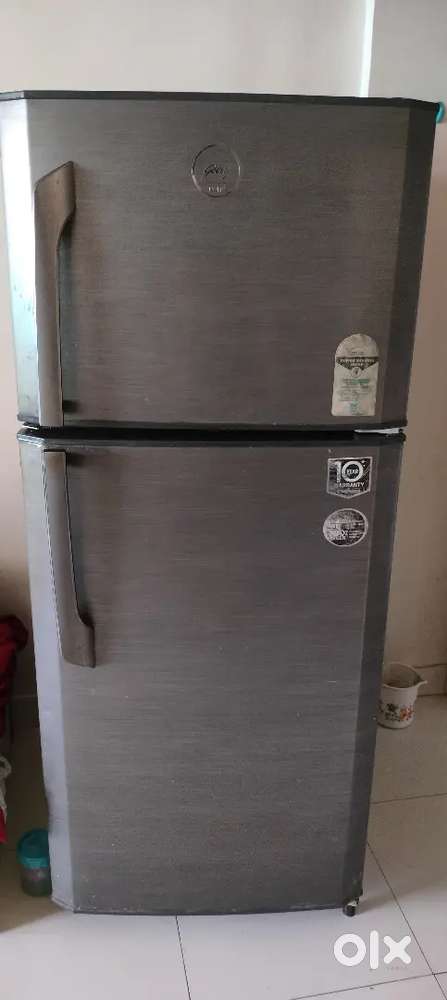 Godrej eon 211 liters refrigerator