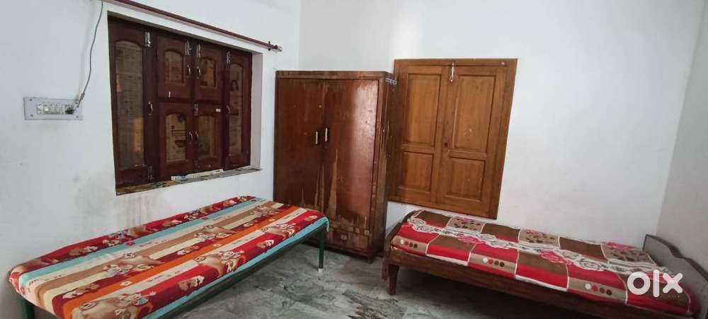 Room For 2 Person  6000/- Bijli pani Sath Me Puraniya Abadi Udaram Cho