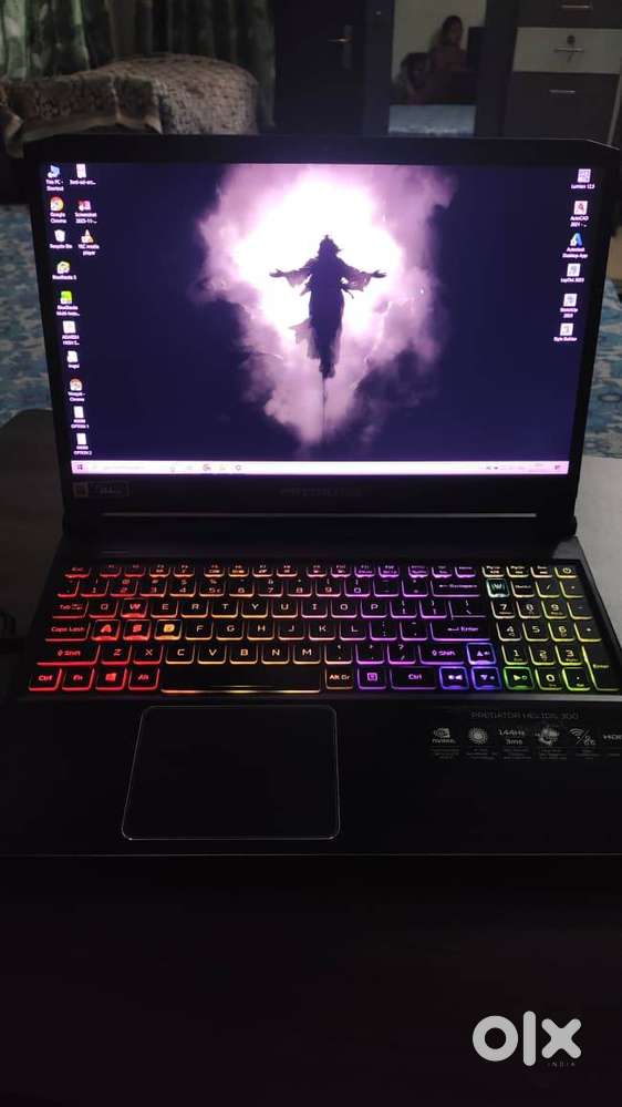 Acer Predator Helios 300 (PH315-52)
