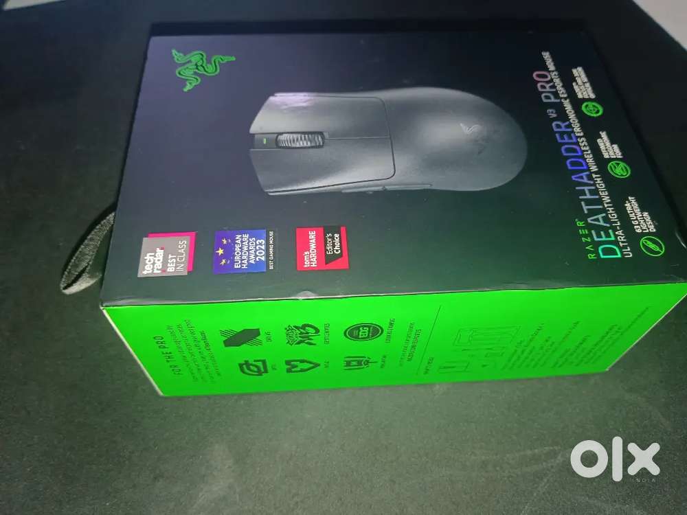 Razer Deathadder V3 Pro Wireless Gaming Mouse