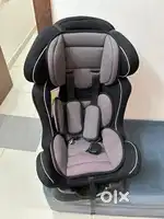 R for Rabbit baby seater in very good condition for sell