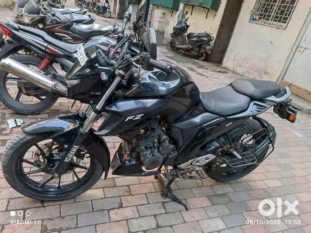 Yamaha fz25 2021 model first owner