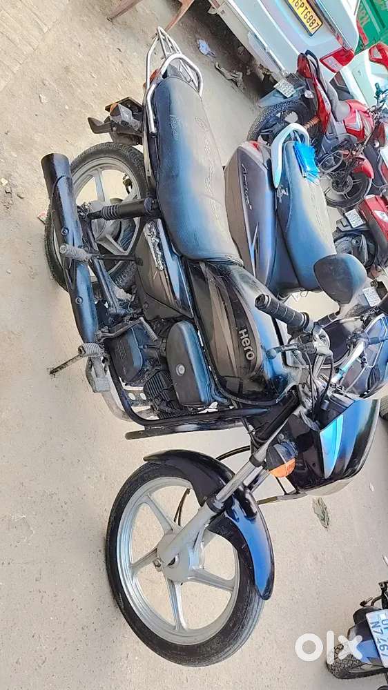 Hero splendor plus self start bike good engine good tayre 1st owner