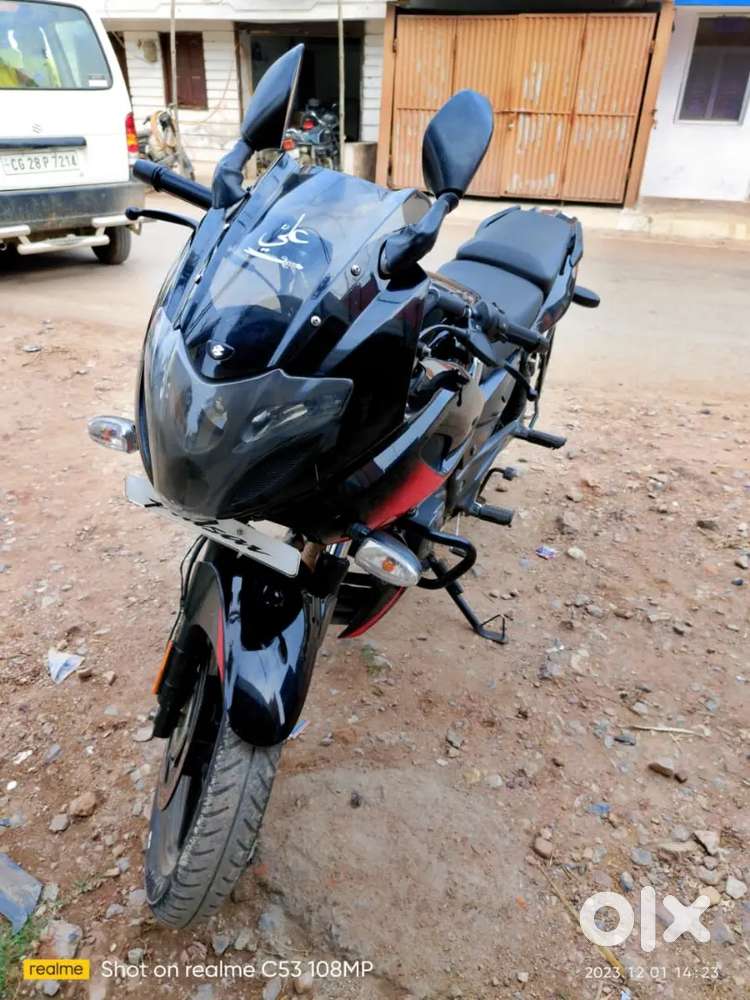 Pulsar 220 F Argent sell