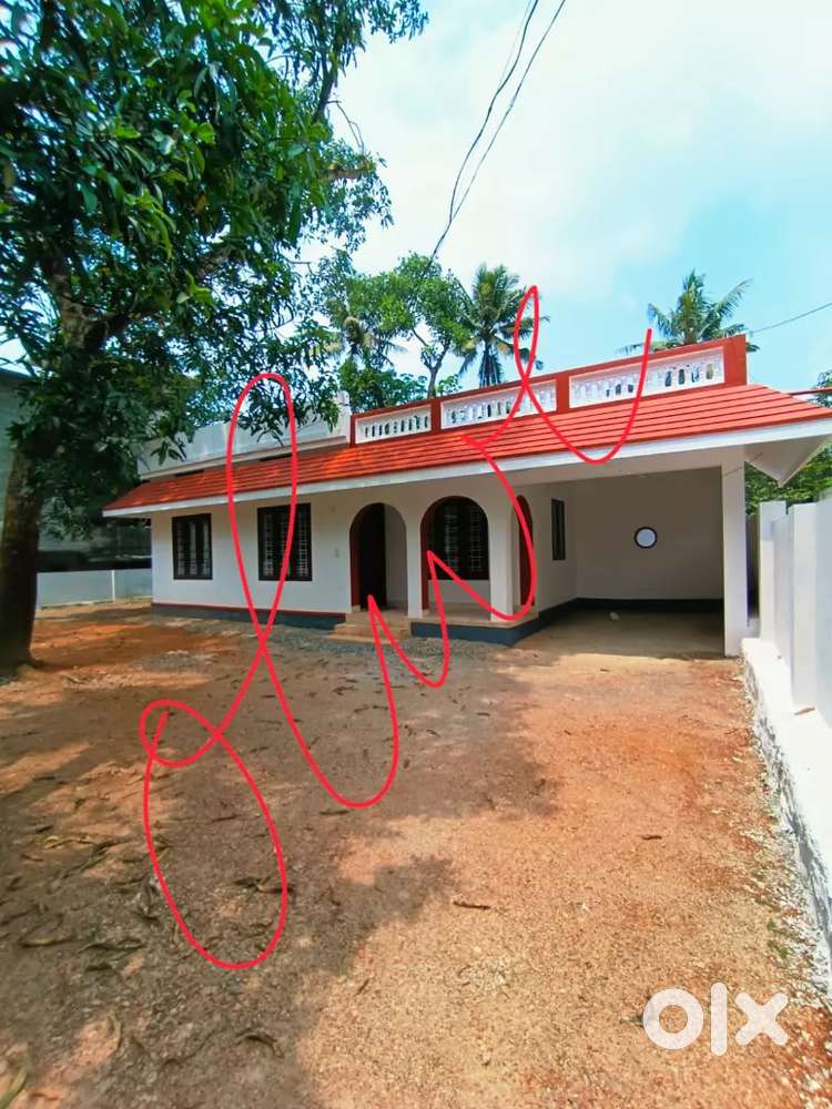 Keezhmad Aluva 3bhk Independent house for rent 10k, 8500