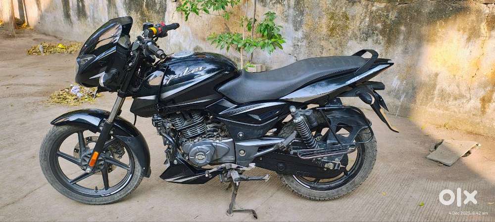 Bajaj palsar 150 Bs6