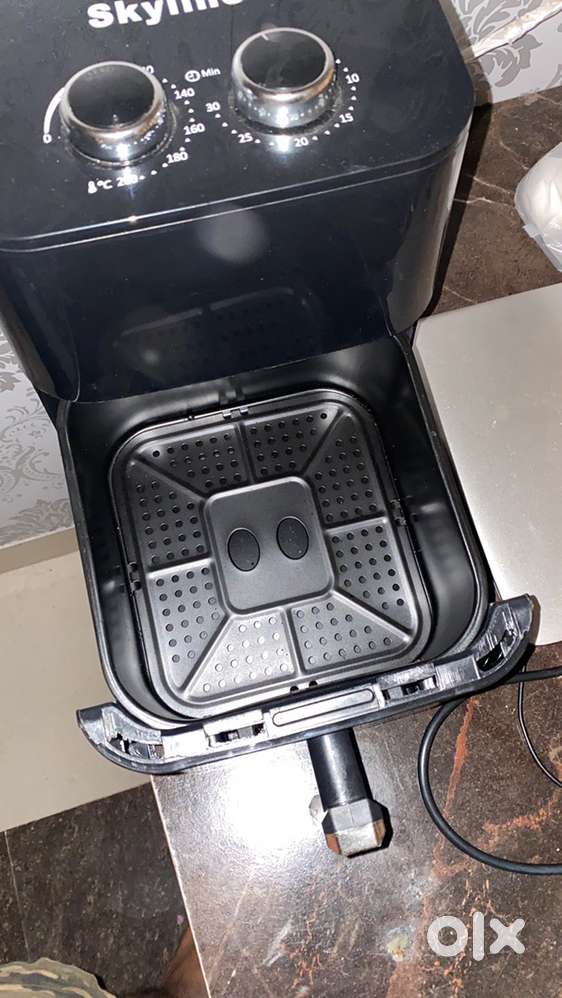 Air frier, office diwali gift one month old unused coz already have on