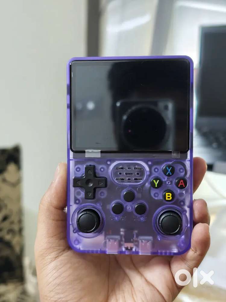 R36S Retro Handheld Video Game Console 3.5