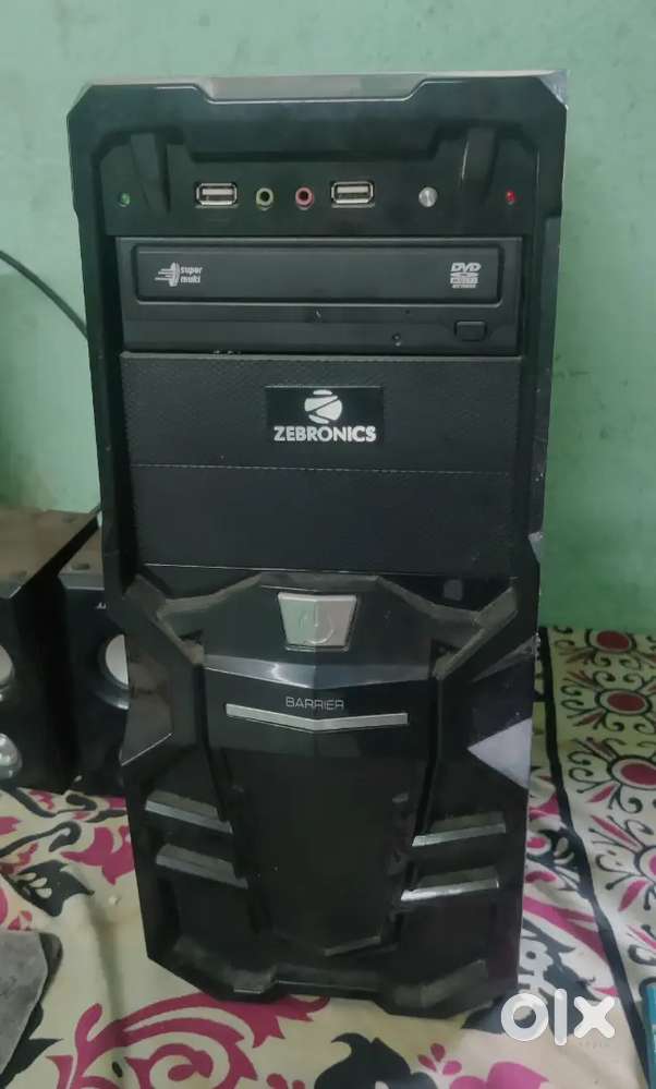 Desktop computer