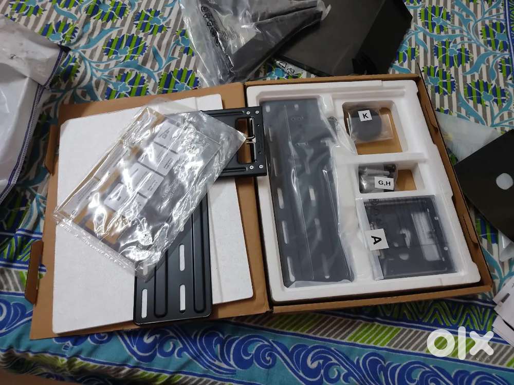 Samsung tb 55inch  wall mount stand