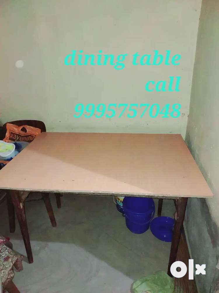 Dining table price 1500