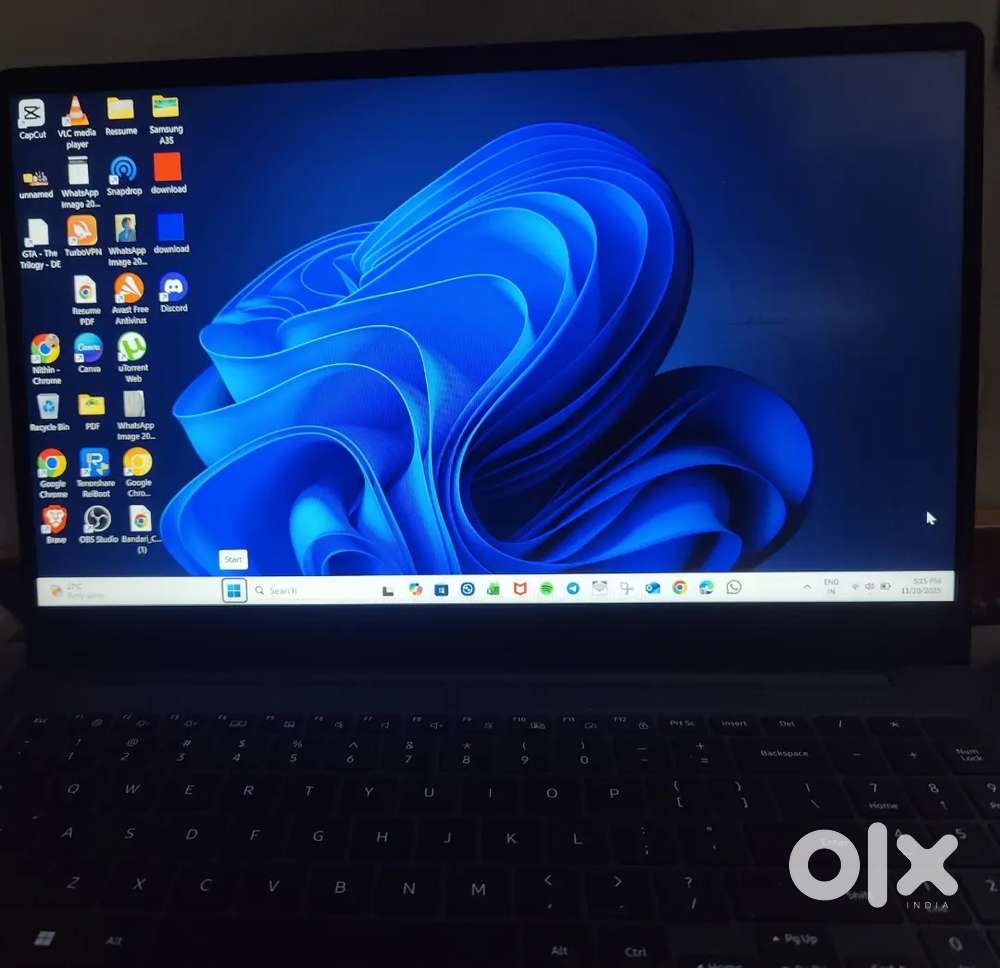 Samsung galaxy book 2  Intel core i5 12th gen  1235U