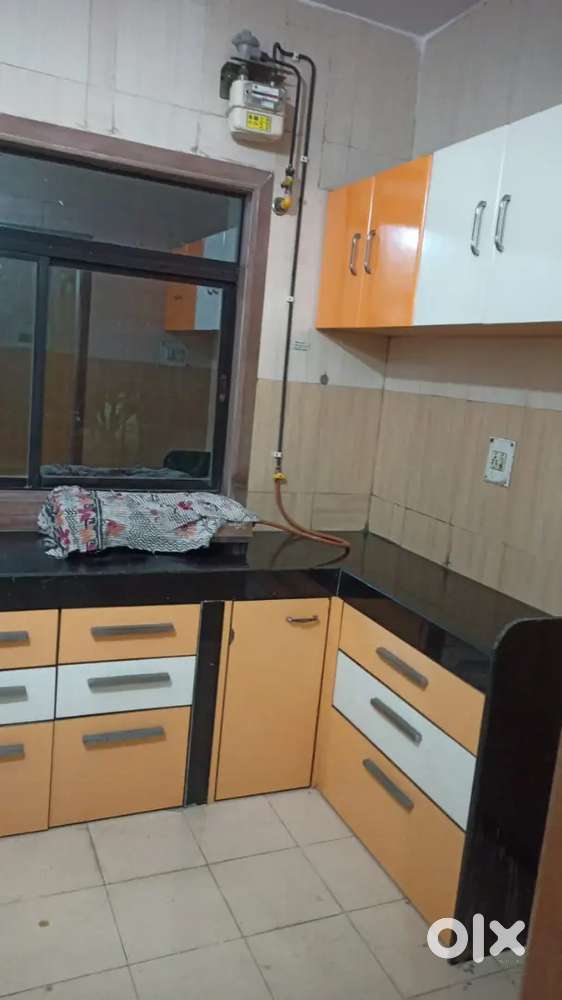 2 bhk flat rent modular kitchen available sector 15 spaghetti complex