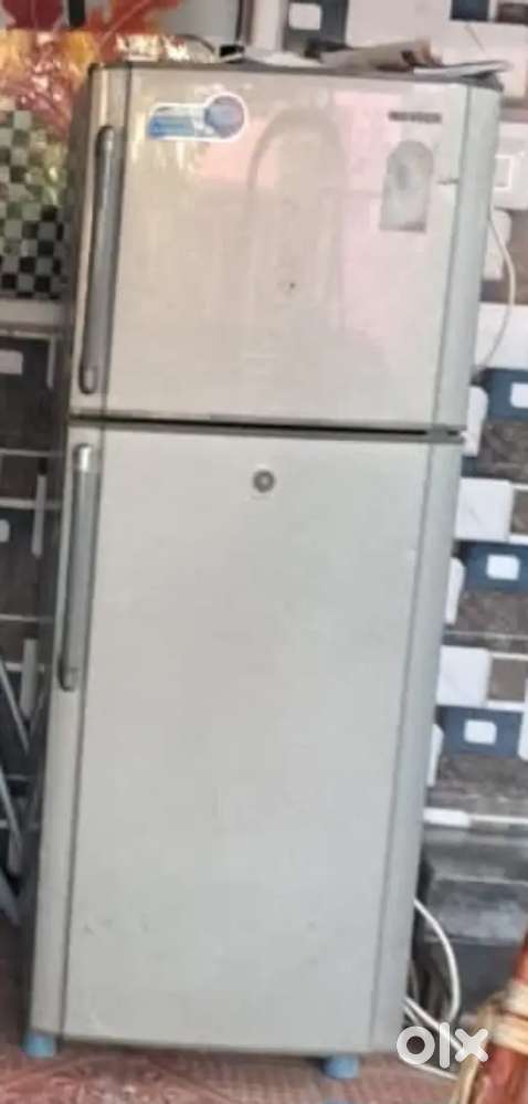 Double door fridge for Sell