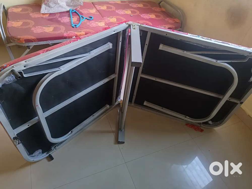 Foldable beds for sale