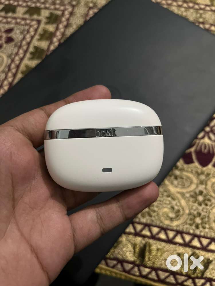 Boat nirvana ion airdopes white