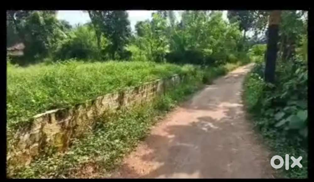 Plot Near by Bus stop