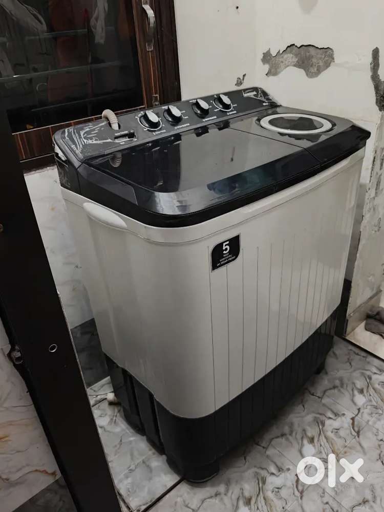 10 months old samsung washing machine 8.5 kg